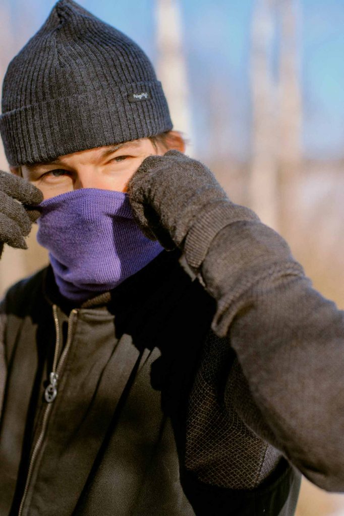 Pelago Neckwarmer on tuubimallinen villahuivi monipuoliseen ulkoiluun.